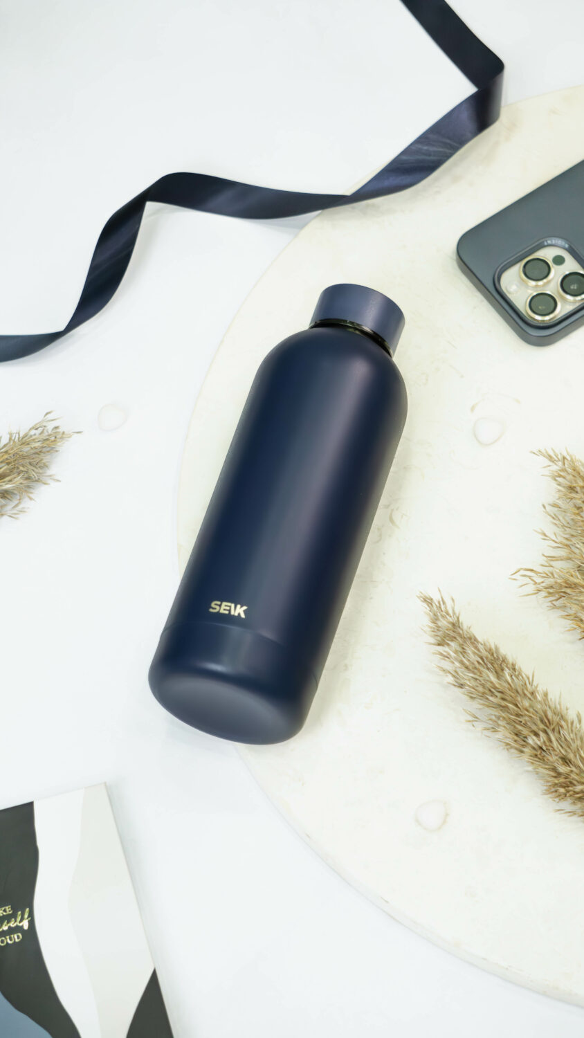 SEIK juomapullo / termospullo - tummansininen 500ml