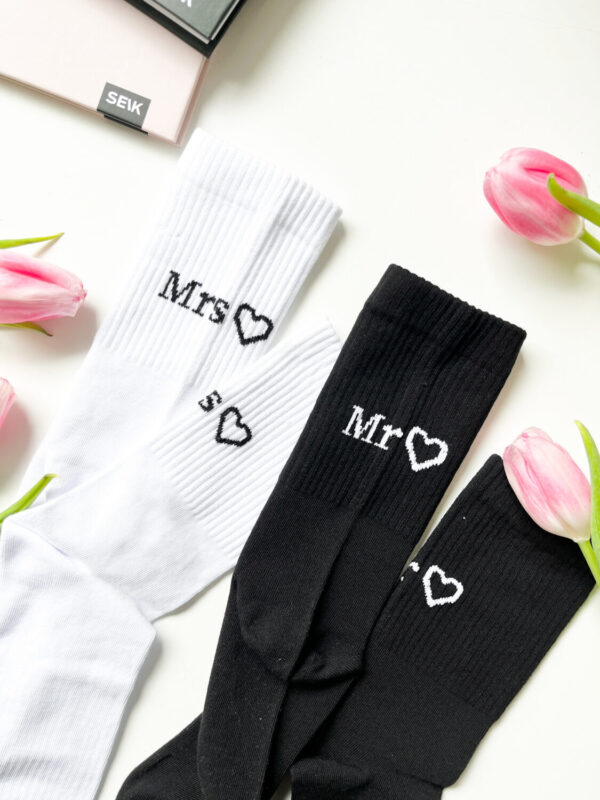Pariskuntien Sukat – Mr & Mrs (myydään pareissa)