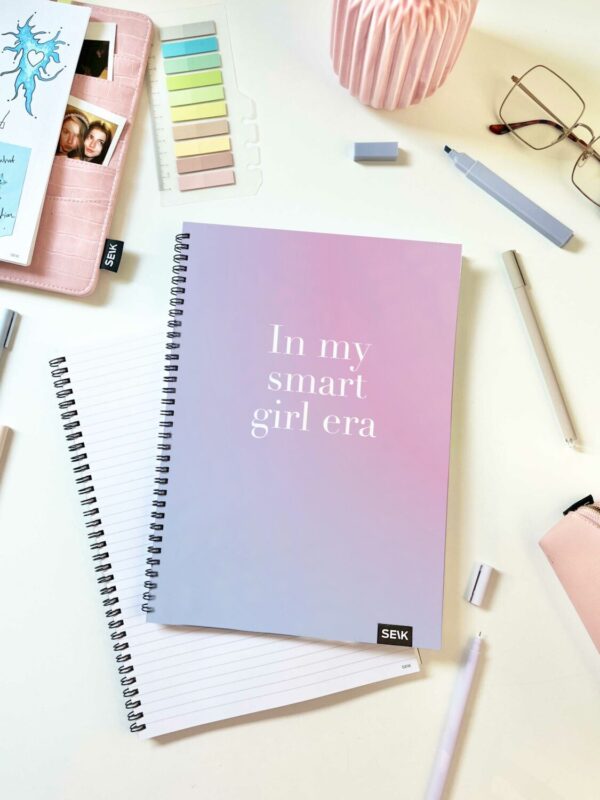 A4 vihko - in my smart girl era