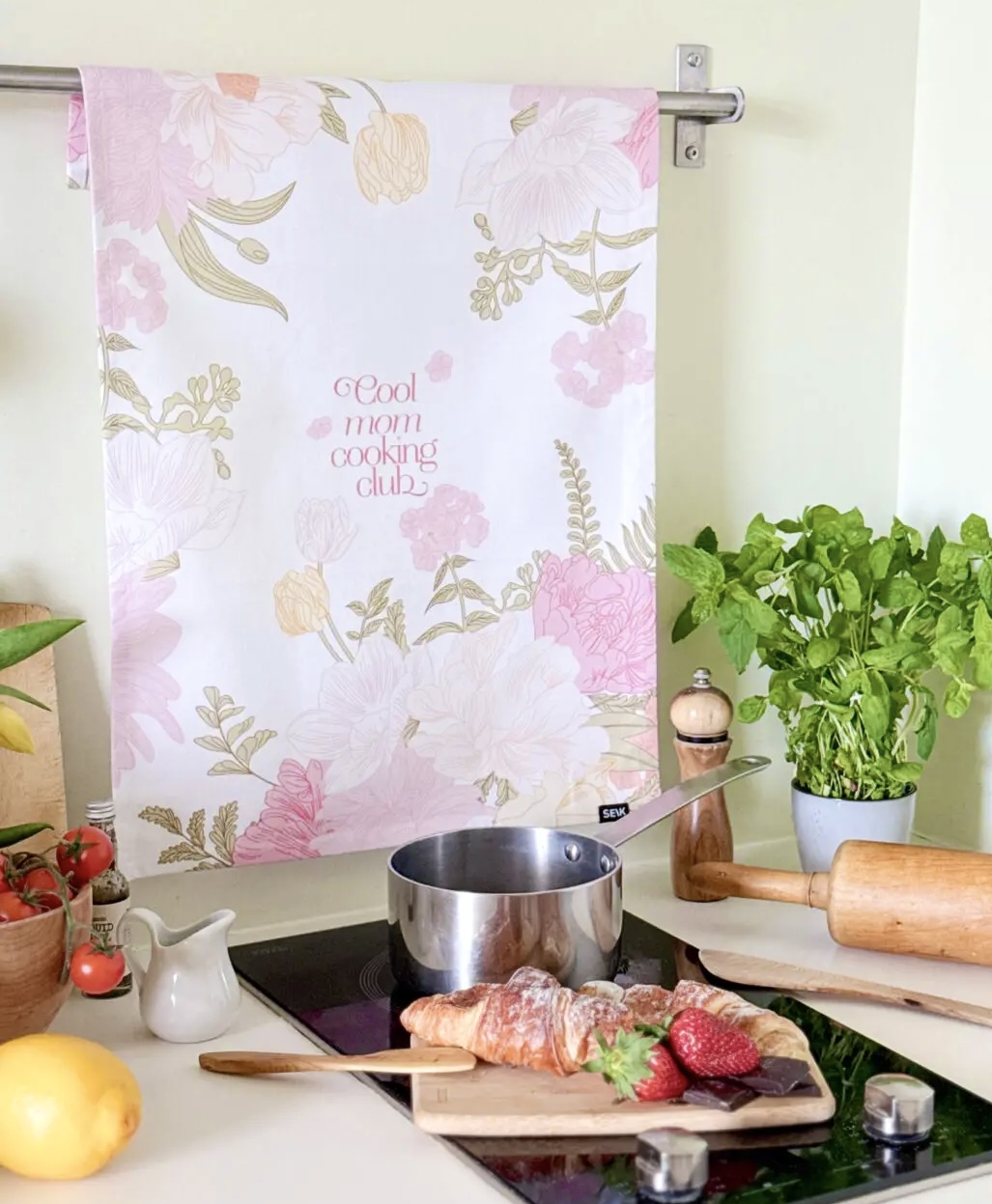Keittiöpyyhe – Cool Mom Cooking Club