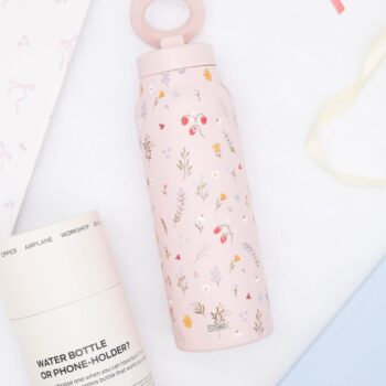 2-in-1 Thermos-juomapullo magneettisella puhelinpidikkeellä – Mansikat (700 ml)